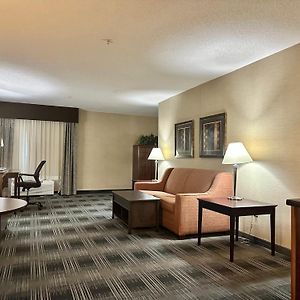 Queen Suite